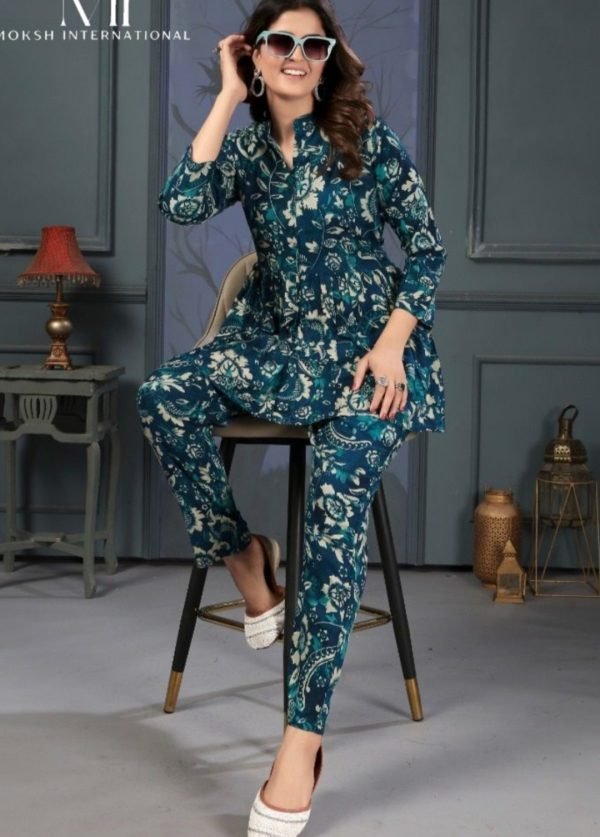 Kurti suit
