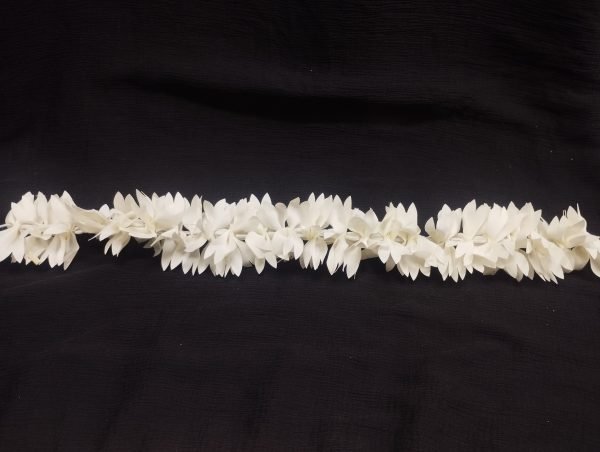 White Gajra