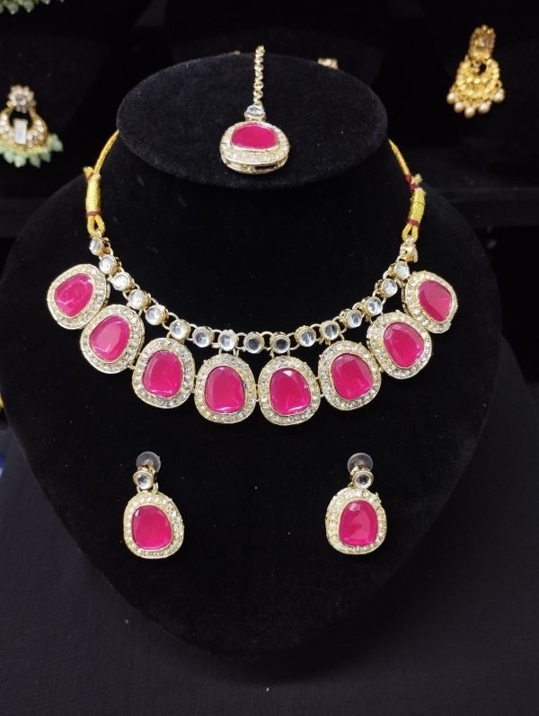 Necklace Set