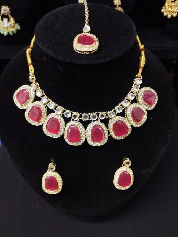 Necklace Set