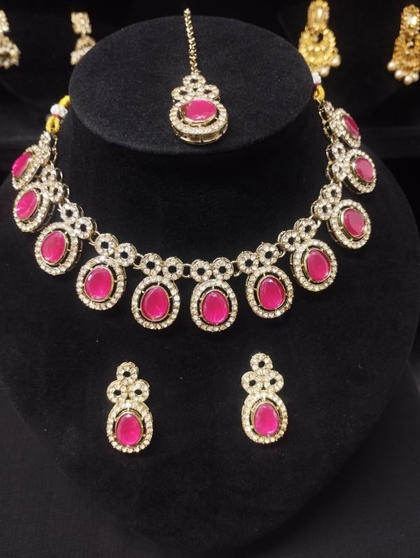 Necklace Set