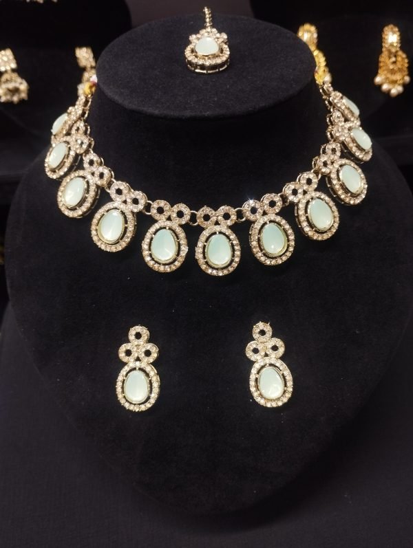 Necklace Set