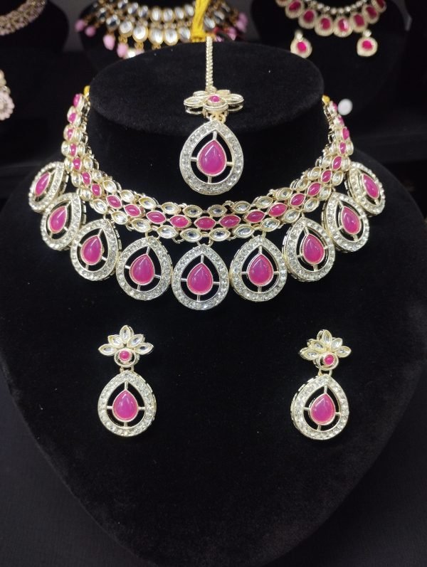 Necklace Set