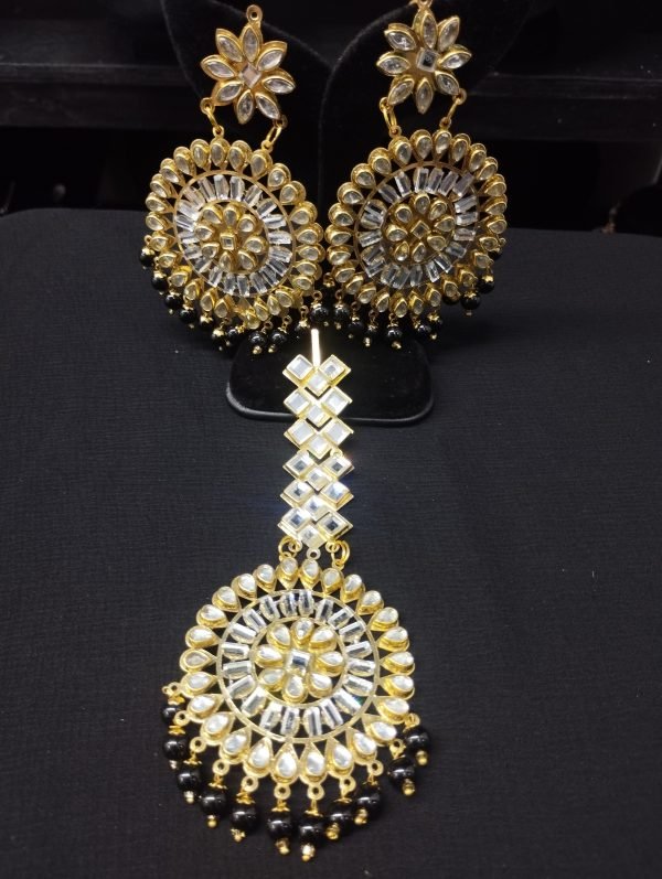 Black Earrings & Tikka