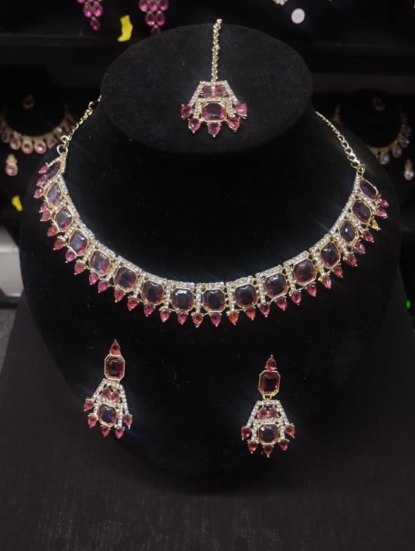 Necklace Set