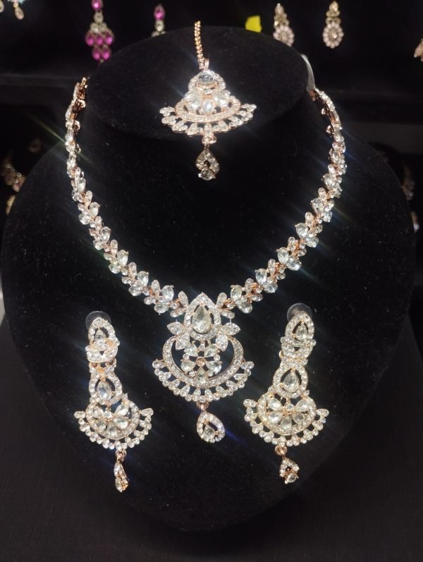 Necklace Set