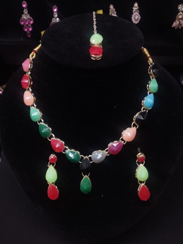Necklace Set