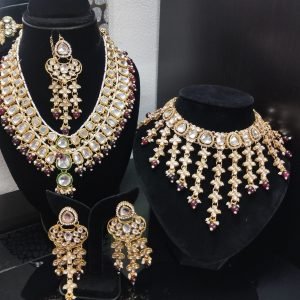 Semi Bridal Necklace Set