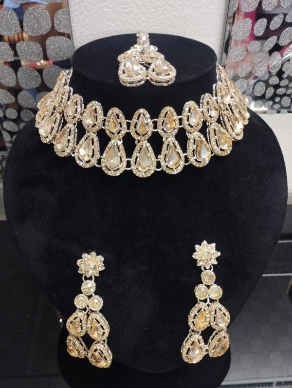 Necklace Set