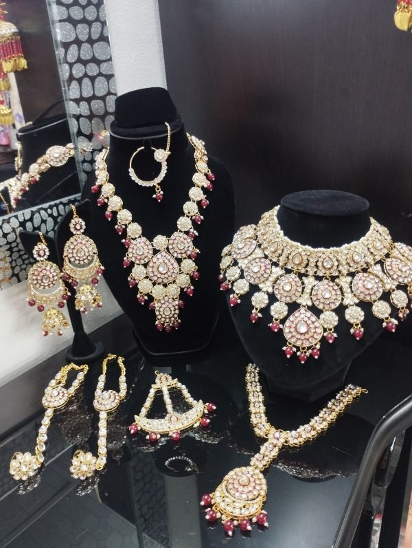 Necklace Set