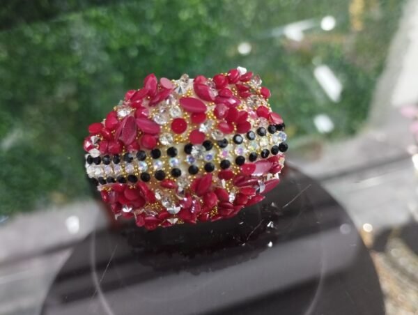 Brooches/Sari Pins