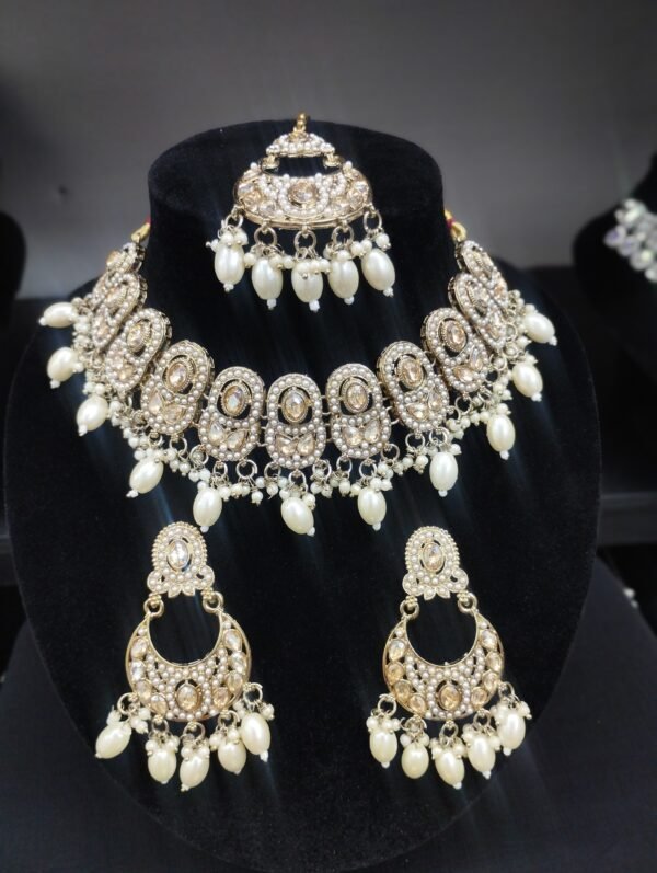 Gold Necklace Set