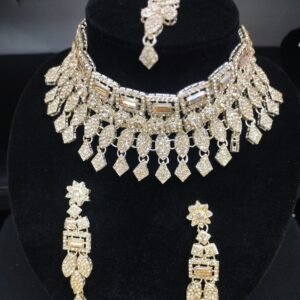 Gold Necklace Set
