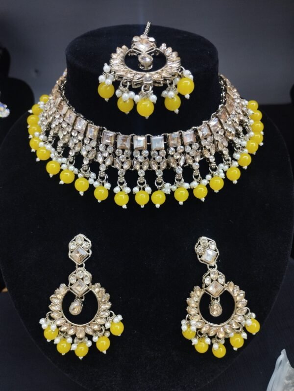 Yellow Necklace Set