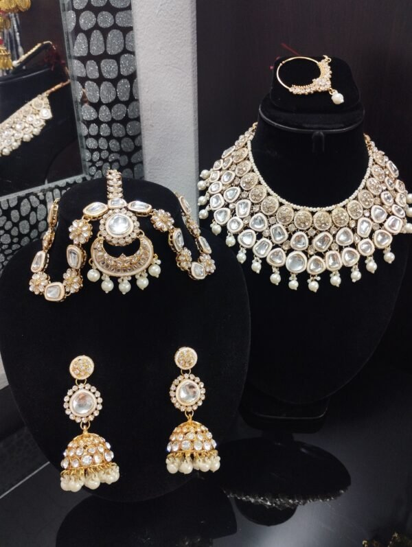 Semi Bridal Necklace Set