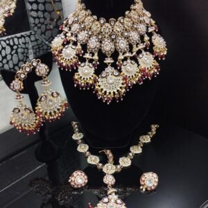 Semi Bridal Necklace Set