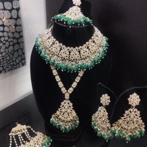 Semi Bridal Necklace Set