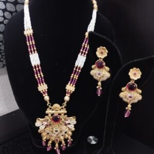 Necklace Set